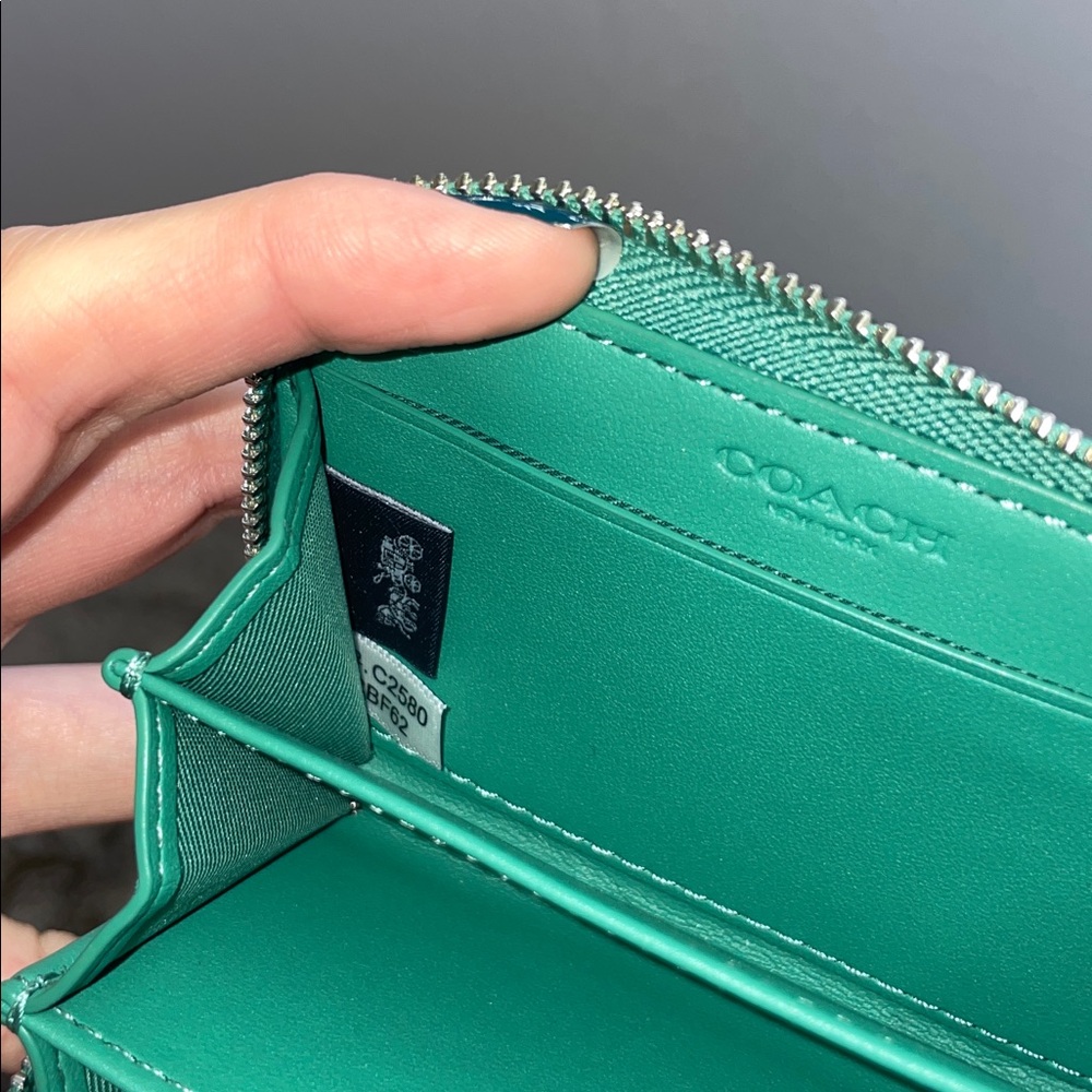 Coach Essential Small Quilted Zip Around Card Case - Picture 9 of 13